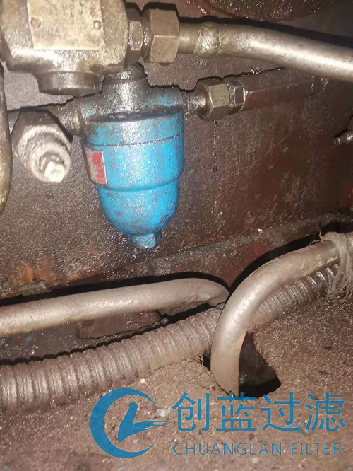 ����ĳ�ֳ���Һѹ����о�����ֳ����